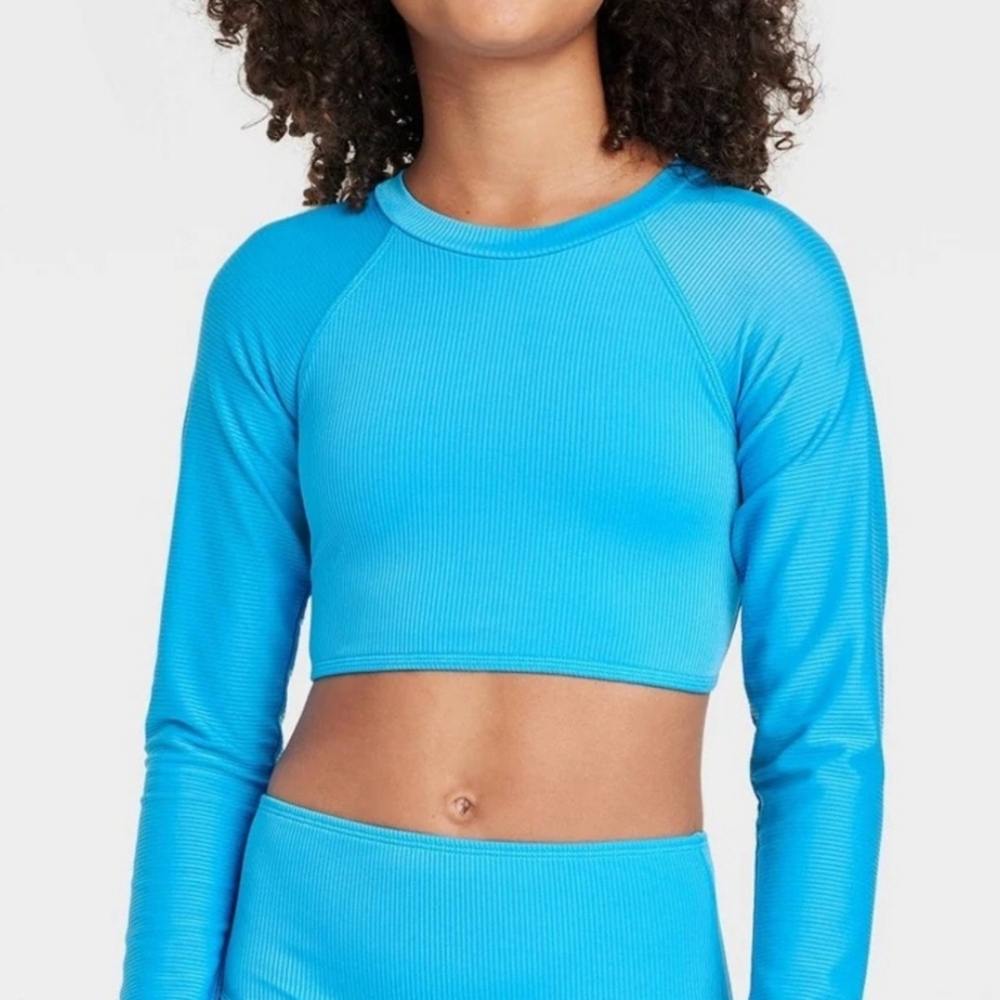 ❤️10/$16 Nwot art class rash guard